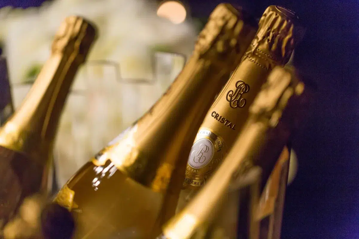 Champagne store by post